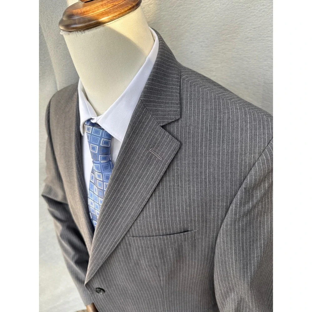Banana Republic Modern Fit Grey Pinstripe Wool Suit Jacket Blazer Men 44R Career